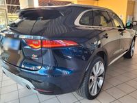 Gebraucht Jaguar F-Pace First Edition 300 PS (220 kW) 2017 Blau SUV