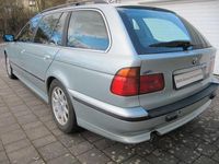 Gebraucht BMW 523 170 PS (125 kW) 1998 Grün Kombi