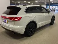 Gebraucht VW Touareg Elegance 286 PS (210 kW) 2024 SUV