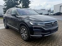 Gebraucht VW Touareg Elegance 231 PS (169 kW) 2023 Schwarz SUV