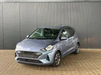 Gebraucht Hyundai i10 Comfort 63 PS (46 kW) 2025 Blau (meta blue) Kleinwagen