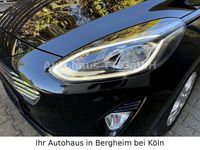 Gebraucht Ford Fiesta Titanium 101 PS (74 kW) 2017 Schwarz Kleinwagen