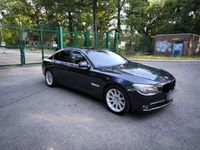 Gebraucht BMW 740 Performance 306 PS (225 kW) 2010 Grau Limousine