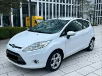 Gebraucht Ford Fiesta Titanium 95 PS (69 kW) 2011 Weiß Limousine