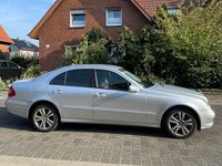 Gebraucht Mercedes E280 199 PS (146 kW) 2008 Silber Limousine