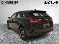 Neu Kia Ceed Spirit 140 PS (102 kW) 2026 Grau (metallic) Kleinwagen