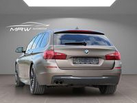 Gebraucht BMW 530 Performance 258 PS (189 kW) 2015 Frozenbronze Kombi