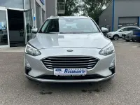 Gebraucht Ford Focus Cool & Connect 125 PS (91 kW) 2022 Silber Limousine