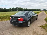 Gebraucht BMW 318 143 PS (105 kW) 2008 Blau Limousine