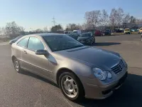 Gebraucht Mercedes C180 143 PS (105 kW) 2007 Silber Coupé