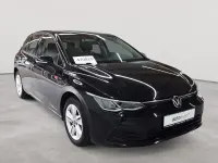 Gebraucht VW Golf VII Life 150 PS (110 kW) 2021 Deep black perleffekt Kleinwagen