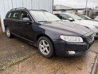Gebraucht Volvo V70 181 PS (133 kW) 2015 Blau Kombi