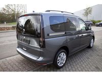 Gebraucht VW Caddy Life 116 PS (85 kW) 2024 Grau Van / Kleinbus