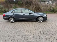 Używany Mercedes E250 Avantgarde 204 KM (150 kW) 2012 Szary Sedan/Limuzyna