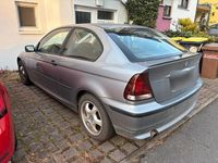 Usado BMW 316 110 HP (80 kW) 2004 Prateado Coupé