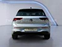 Gebraucht VW Golf VIII 116 PS (85 kW) 2023 Silber Limousine