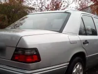 Gebraucht Mercedes E320 220 PS (161 kW) 1994 Silber Kombi