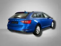 Gebraucht Skoda Superb Ambition 150 PS (110 kW) 2024 Blau Kombi
