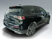 Gebraucht VW Golf VIII Style 150 PS (110 kW) 2026 Schwarz Limousine