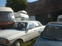 Gebraucht Mercedes 200 65 PS (47 kW) 1980 Limousine