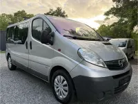 Gebraucht Opel Vivaro 114 PS (83 kW) 2012 Silber Van / Kleinbus