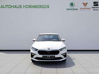 Neu Skoda Scala 116 PS (85 kW) 2025 Candyweiss Kleinwagen