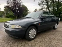 Gebraucht Ford Mondeo 116 PS (85 kW) 1993 Grau Limousine