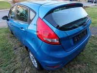 Gebraucht Ford Fiesta Trend 82 PS (60 kW) 2009 Blau Kleinwagen