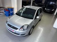 Gebraucht Ford Fiesta Style 80 PS (58 kW) 2008 Polarsilber metallic Kleinwagen