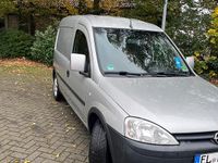 Gebraucht Opel Combo 94 PS (69 kW) 2008 Silber Van / Kleinbus