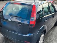 Gebraucht Ford Fiesta 70 PS (51 kW) 2005 Schwarz Kleinwagen