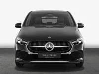 Gebraucht Mercedes B200 Progressive 163 PS (119 kW) 2025 Nachtschwarz Kleinwagen
