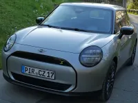 Gebraucht Mini Cooper SE Essential 160 kW (218 PS) 2025 Silber Kleinwagen