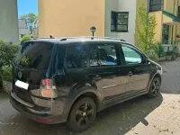 Używany VW Touran Cross 2009 Czarny Minivan