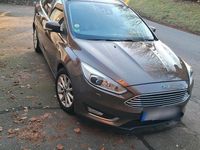 Gebraucht Ford Focus Titanium 120 PS (88 kW) 2017 Braun Kombi