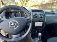 Używany Dacia Duster Lauréate 125 KM (91 kW) 2014 Srebrny SUV