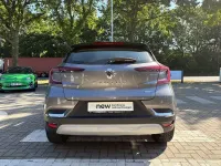 Gebraucht Renault Captur Intens 158 PS (116 kW) 2021 Stahlgrau mit dach in blackp SUV