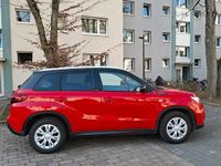 Gebraucht Suzuki Vitara 111 PS (81 kW) 2019 Rot SUV
