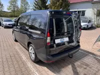 Second-hand VW Caddy Maxi 122 CP (89 kW) 2022 Negru Monovolum