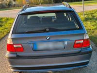 Gebraucht BMW 318 142 PS (104 kW) 2002 Blau Kombi