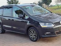 Gebraucht VW Sharan Allstar 150 PS (110 kW) 2016 Uranograu Van / Kleinbus