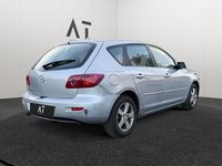 Usado Mazda 3 Comfort 105 HP (77 kW) 2005 Prateado Sedan