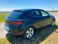 Używany Seat Leon XCELLENCE 150 KM (110 kW) 2017 Czarny Sedan/Limuzyna