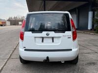 Gebraucht Skoda Roomster 80 PS (58 kW) 2010 Weiß Van / Kleinbus