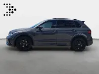 Gebraucht VW Tiguan R-line 150 PS (110 kW) 2023 Delfingrau metallic SUV