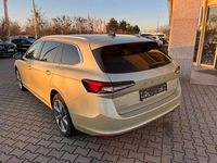 Gebraucht Skoda Superb Selection 150 PS (110 kW) 2024 Gelb Kombi