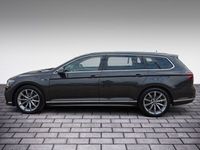 Gebraucht VW Passat Elegance 150 PS (110 kW) 2023 Grau Kombi