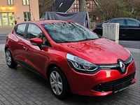 Gebraucht Renault Clio IV 73 PS (53 kW) 2014 Rot Kleinwagen