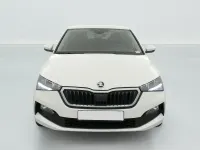 Gebraucht Skoda Scala Ambition 95 PS (69 kW) 2023 (blanc candy) Kleinwagen