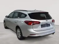Gebraucht Ford Focus Cool & Connect 120 PS (88 kW) 2022 Moondust silber metallic Kombi